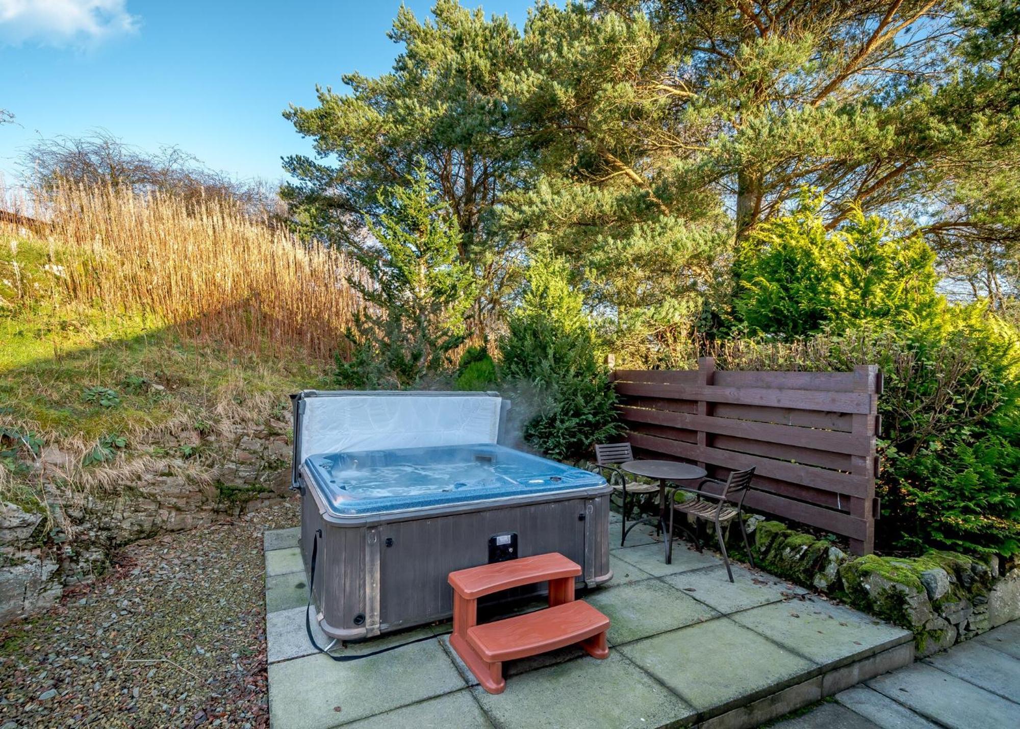 Nunland Hillside Lodges Holywood  Exteriér fotografie